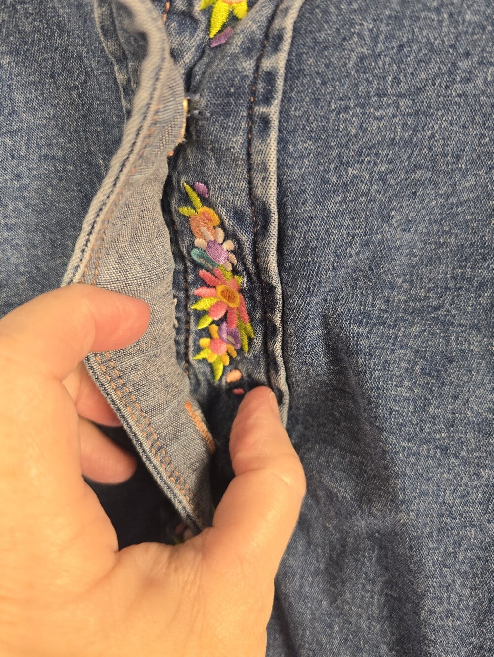 Vtg 90s BOB MACKIE pastel Embroidered L Sleeve Denim Artsy Shirt. Ladies 3X - Picture 7 of 12